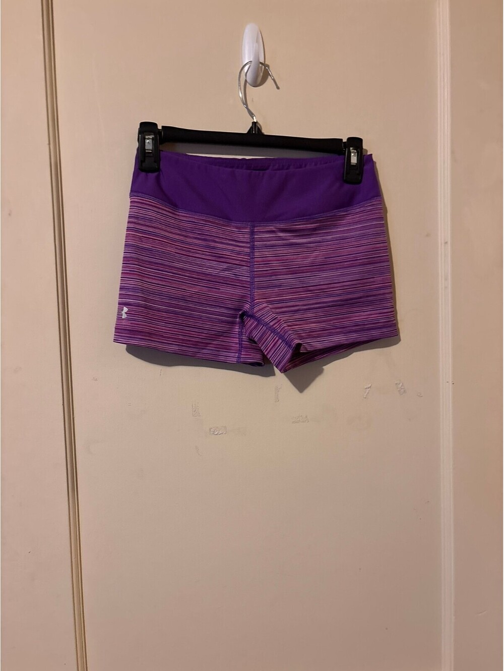 Under Armour Purple Fitted Athletic Shorts Size Small